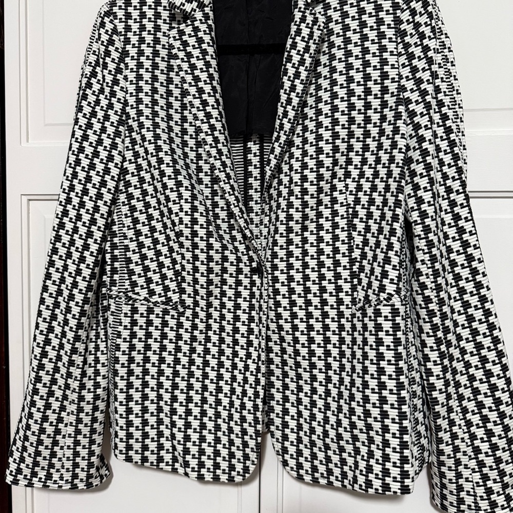 Akris Punto Women’s Black White Soundboard Woven Pattern jacket blazer size 10 - Picture 2 of 10